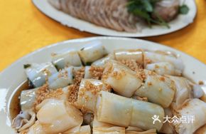 Rural Rice Noodle Rolls