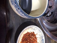 -乐山食古香跷脚牛肉