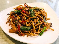 -鲜榨果汁·啤酒鱼(环岛河店)
