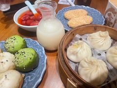 -鑫震源·苏式大虾生煎(山塘街店)