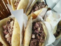 精品火烧-闫家驴肉老店(华电一校店)