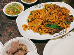 干炒牛河-八合里潮汕鲜牛肉火锅(惠州华贸店)