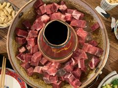 -毛辣果·贵州红酸汤牛肉火锅(西单店)