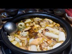 -一朵菌·野生菌探索家火锅(南亚店)