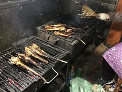 -乔岩保应烧烤店