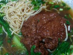 -牛吃草牛肉面(甬港南路店)