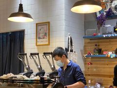 -Be Lived Cafe比例咖啡(摩天轮店)