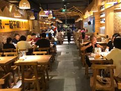 大堂-平娃三宝烧烤·面食(南小街店)