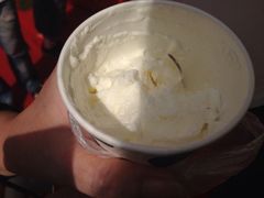 惯奶油-光明牛奶棚(南泉店)