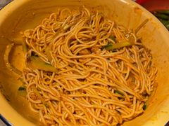 -鹤江桥·红油牛肉粉(SKP店)