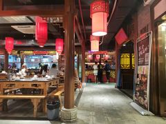大堂-椒香城门口重庆老火锅(宝安固戍店)