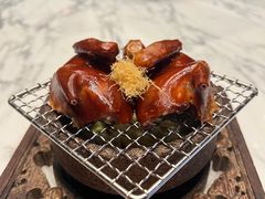 招牌脆皮乳鸽-悦轩中餐厅·高空江景·杭州柏悦酒店
