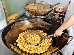 -邓记新一代糖油果子(四川煤管局供销公司职工宿舍店)