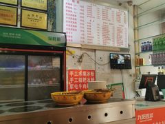 -青石桥老瓦房肥肠粉总店(青石桥总店)