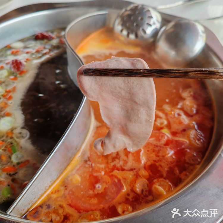 0元探店|在广州竟然有这么便宜的串串店!