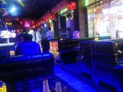 -喜鹊音乐酒馆(西街店)