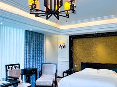 -蓝地时尚庄园(北京清河营地铁站店)