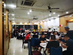 -红色湘菜馆(春风店)