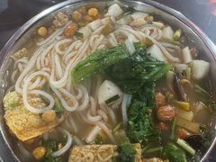 -螺丰汇柳州螺蛳粉(苹果园地铁站F口店)