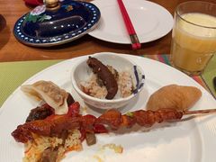 -岷山饭店-芝芝自助餐厅