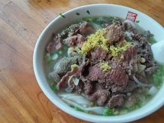 -潮镇老尾牛杂(环城西路店)
