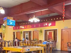 大堂-峰瑞藏地美食·石锅鸡·牦牛肉(大昭寺品牌店)