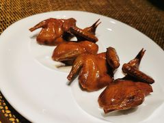 脆皮乳鸽-新荣记(西溪湿地店)