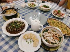 -钱大妈海鲜饭店(保利林语店)