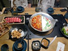 -湊湊火锅·茶憩(上海合生汇店)