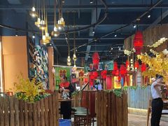 -老滇山寨•云南特色菜•地方菜•民族风情歌舞表演(金碧店)