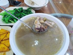 新鲜无花果浸鸡-银峰农庄·特色烧鸡·鲜无花果浸鸡