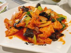 -何适山庄 ·可团建(水长城P2停车场店)