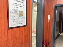 -国医整脊馆(武夷路店)