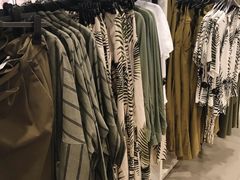 -H&M(来又来时尚购物广场店)