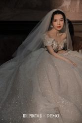 -Mu慕婚纱摄影·超级工作室