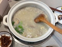 -四点金粥底火锅(沂州里店)