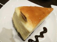 浓醇芝士蛋糕-钟书阁(松江泰晤士小镇店)