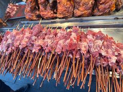-艾力江和田馕坑烤肉店