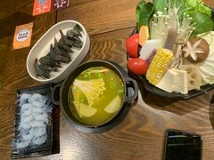 -呷哺呷哺 小火锅 (浦东新欧尚超市店)