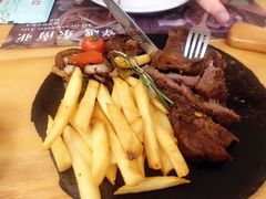 -麦甜创意轻食餐厅(西康路店)