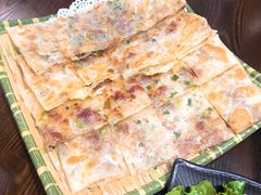 -乡土黄·鲜牛肉火锅·小龙虾(兴业街店)