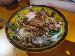 猪脚饭-重庆老字号·吴抄手·高豆花(T3航站楼店)