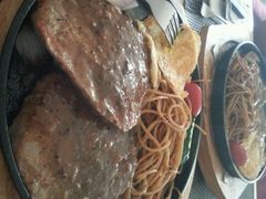 -半秋山西餐厅(宜昌大洋店)