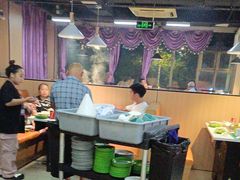 -新艺自助美食城(中山路店)