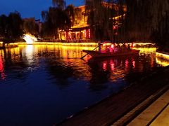 -湖光月色临湖音乐餐厅(台儿庄古城店)