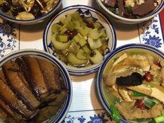 -窄巷子陕菜馆·地道陕西菜(粉巷店)