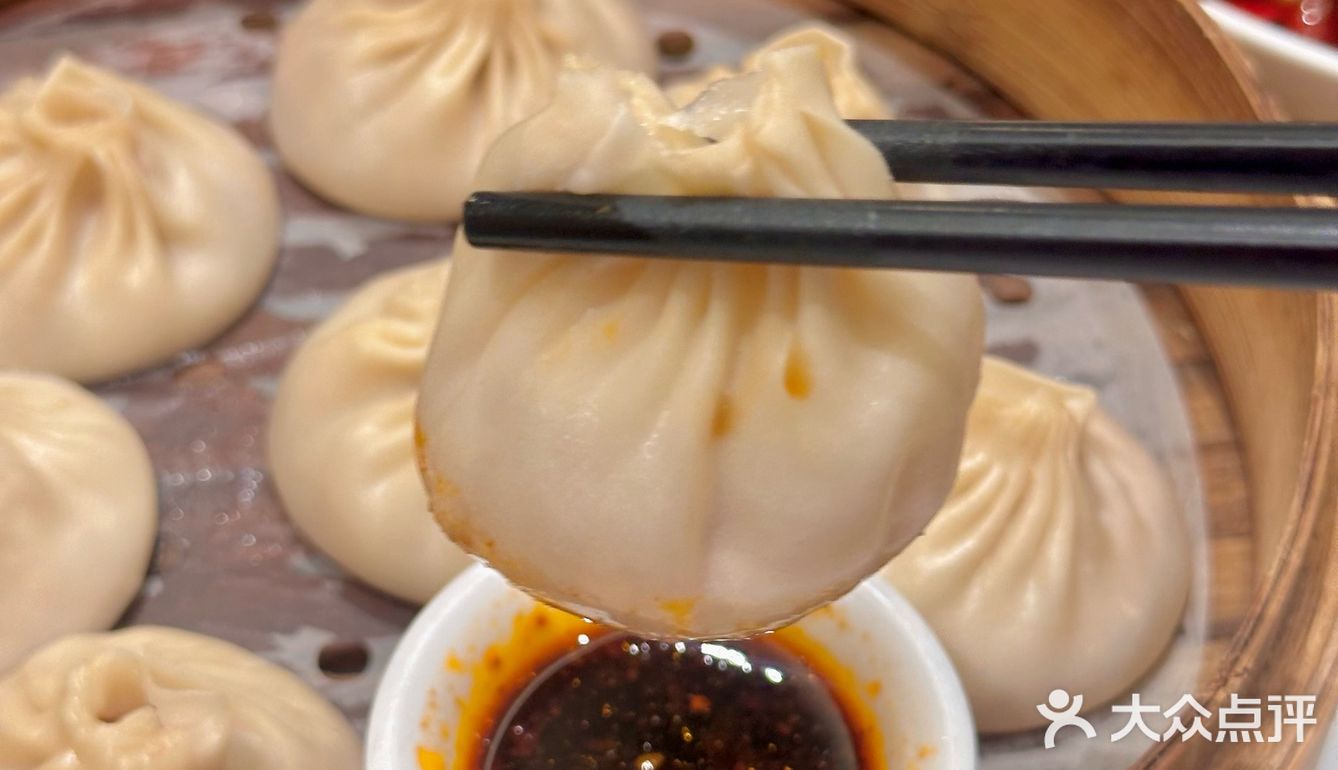 青岛！连吃一周的汤包！太好吃！！！