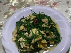 -苏莱特色牛骨滩羊手抓馆(长城东街总店)