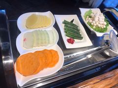 -大匠工房古船木艺术餐厅·猪肚鸡专门店(长白仙岛店)