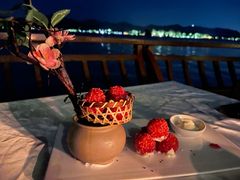 杨梅鳕鱼球-柳莺湖上·湖景餐厅·江南菜(西湖店)